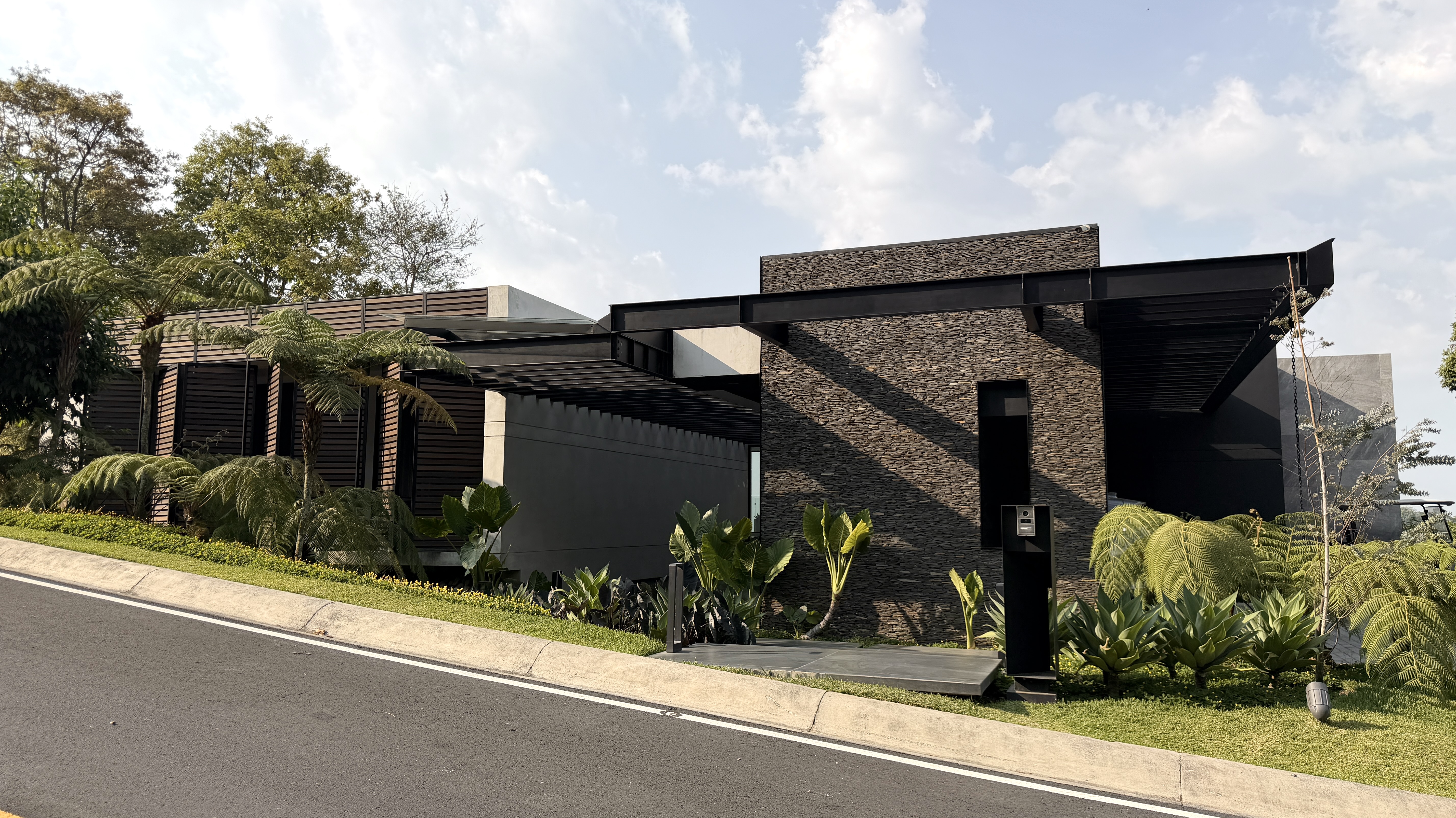 MAYARI 200 X 120 CM - RESIDENCIA EL PULTE GOLF GT